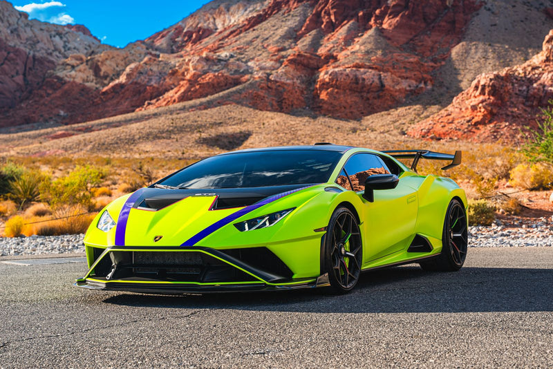 Huracan STO
