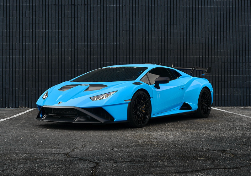 Huracan STO