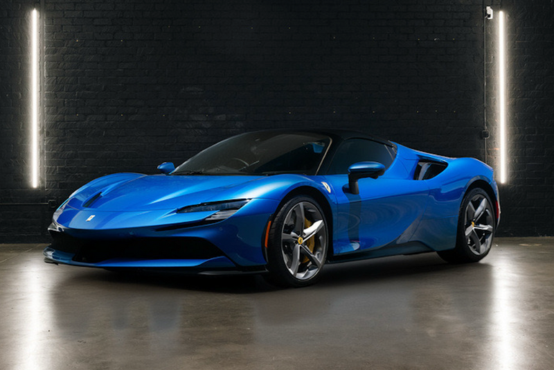 Ferrari SF90 Spider